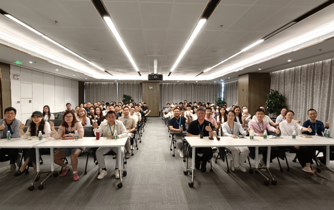 软牛科技召开全体管理层会议，正式宣布刘东屏博士出任CEO